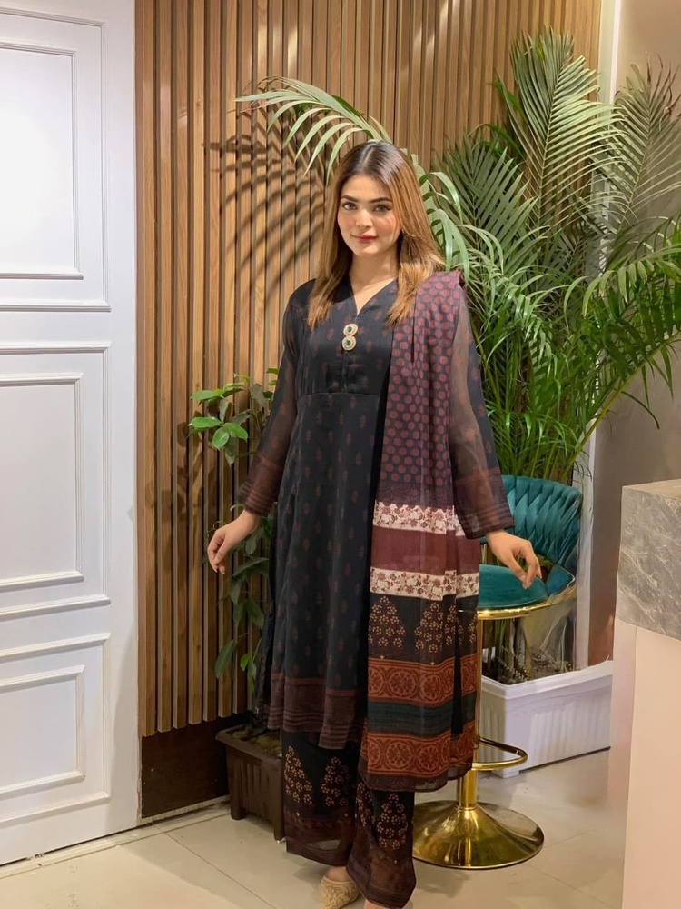 Digital Print Jorjet Three Piece